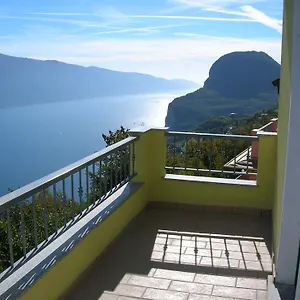 Panorama E 3*, Tremosine Italië