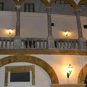 Palazzo Corvino 3*, Palermo Italië