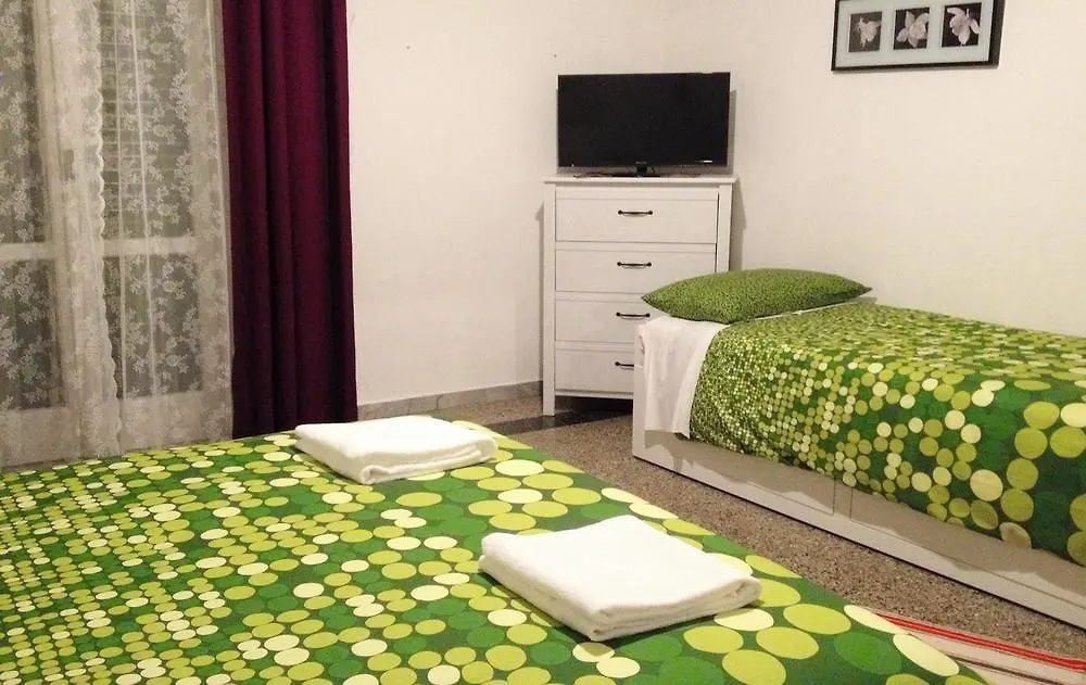 Aliante B&B Pisa 3*,  Italy